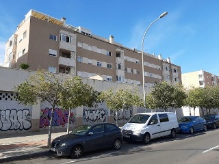 Piso en C/ Los Montesinos  - Alicante -