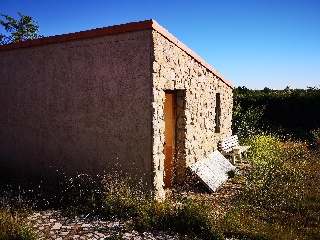 Casa en C/ Gardenias, Miranda de Azán (Salamanca)