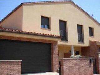 Chalet adosao en Urb Sant Julià - Cubelles - Lleida