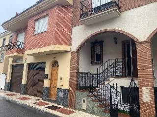 Casa adosada en C/ Dolores Ibarruri "La Pasionaria", Maracena (Granada)