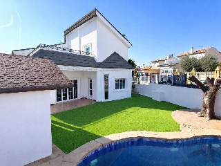 Chalet independiente en Molina de Segura