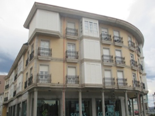 Piso y garaje en C/ Clemente Martínez, Ribadeo (Lugo)