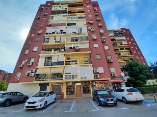 Local en Av. Los Pinos, Dos Hermanas (Sevilla)