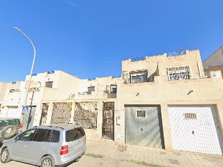 Vivienda adosada en Av Granada Norte