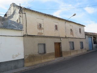 Casa adosada en C/ Cervantes