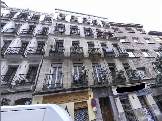 Piso en C/ Valverde
