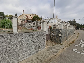 Chalet independiente en Riudares - Girona -