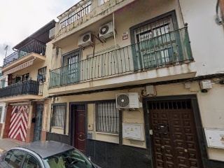 Piso en C/ Benavente, Camas (Sevilla)