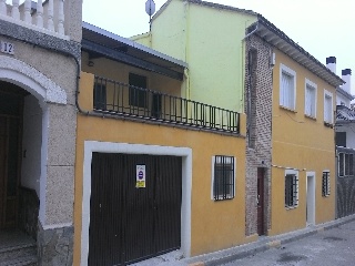 Local  en C/ Segovia - Monzón - Huesca