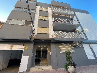 Piso y garaje en C/ Pedro Nogueroles Roche, Alcantarilla (Murcia)
