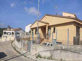 Chalet en C/ de la Valira, La Bisbal del Penedès (Tarragona)