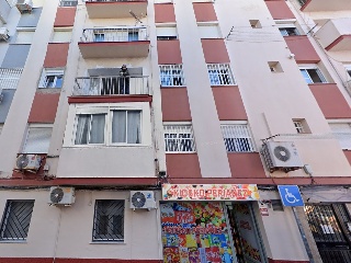 Piso en C/ Padre Pandelo - La Línea de la Concepción - Cádiz