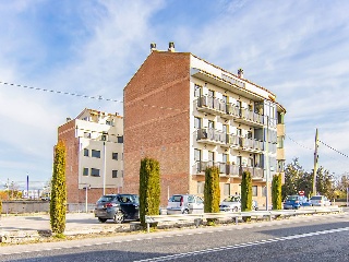 Promoción de viviendas con garajes y trasteros en Bell-lloc d´Urgell