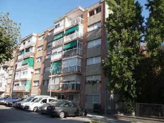 Piso en C/ Ramón d´Abadal, Santa Perpètua de Mogoda (Barcelona)
