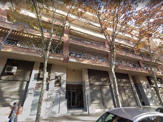 Local en C/ Joan Miró, Terrassa (Barcelona)