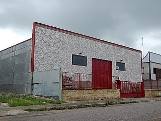 Nave industrial situada en Trujillo