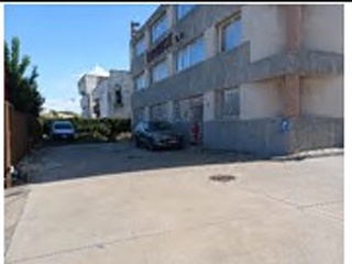 Edificio industrial en C/ Horizonte, Mairena del Aljarafe (Sevilla)