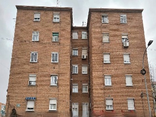 Piso en Av. Reyes Católicos, Alcalá de Henares (Madrid)