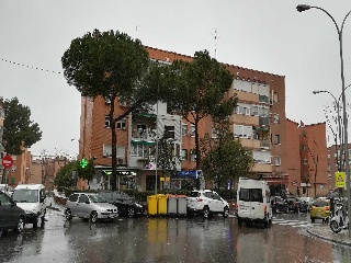 Piso en C/ Ángel Mugica - Madrid -