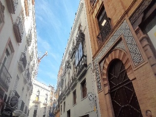 Piso en C/ Santa María de Gracia - Sevilla -
