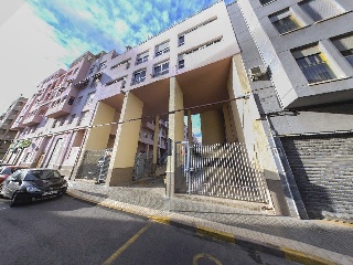 Piso con garaje en C/ Carlos Antón Pastor