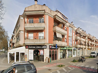 Local en Av Paisos Catalans