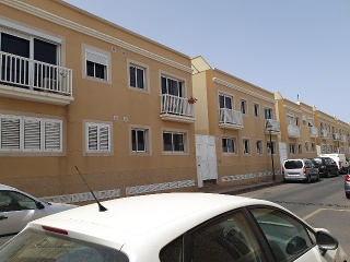 Piso y garaje en C/ Felo Monzón, Arrecife (Las Palmas)