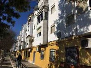 Piso en C/ Medina y Galnares, Sevilla