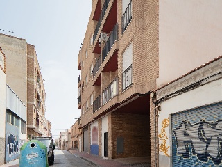 Piso, garaje y trastero en C/ Alfonso X El Sabio, Alcantarilla (Murcia)
