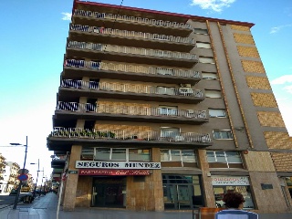 Piso con trasteros en C/ Segle XX - Tárrega - Lleida