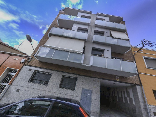 Piso con garaje en C/ de La Selva - Terrassa
