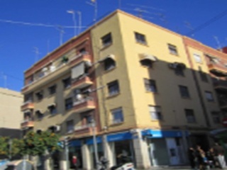 Locales en Av. Pintor Matarana, Valencia