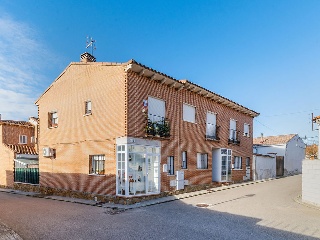 Casa adosada en Valdeaveruelo - Guadalajara -