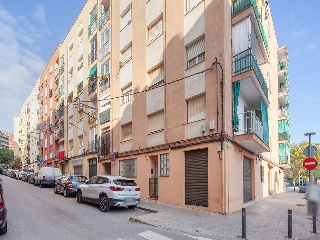Piso en C/ Bombers Madern i Clariana - Mataró - Barcelona