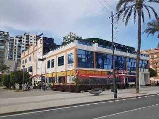 Local en C/ Sant Bertomeu, El Campello (Alicante)