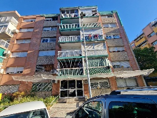Piso en C/ Ramón d´Abadal, Santa Perpètua de Mogoda (Barcelona)