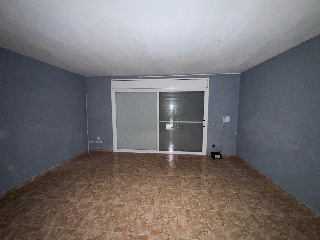 Casa adosada en C/ Joan Fuster, Cambrils (Tarragona)