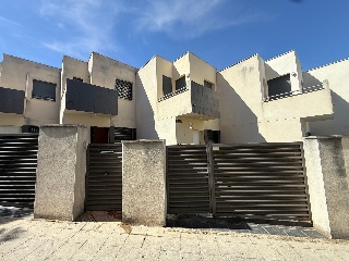 Unifamiliar adosada en C/ Montserrat Caballe - Roda de Barà - Tarragona