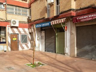 Local en venta en c. puerto de piedrafita, 17-19, Sevilla, Sevilla