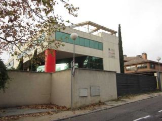 Oficina con plazas de garaje en C/ Gobelas, Madrid