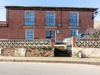 Vivienda en venta en c. calle real, 9, Villamañan, León Vivienda en venta en c. calle real, 9, Villamañan, León