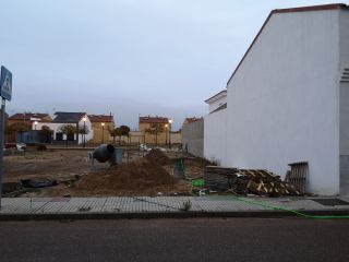 Promoción de suelos en venta en c. maria pino, 12 en la provincia de Badajoz