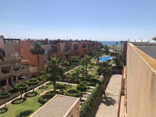 Promoción de viviendas en venta en c. islas canarias, 409 en la provincia de Almería