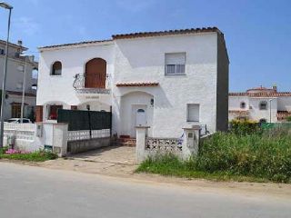 Casa en venta en C. Sant Maurici, C-180, Castello D'Empuries, Girona