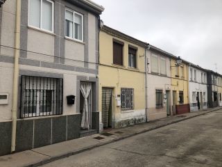 Vivienda en venta en c. rosas (urbanización grupo jose antonio girón), 7, Iscar, Valladolid Vivienda en venta en c. rosas (urbanización grupo jose antonio girón), 7, Iscar, Valladolid
