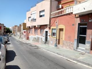 Vivienda en venta en c. valdivia, 31, Almeria, Almería