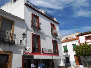 Vivienda en venta en c. poetas hnos machado, 28, Fernan-nuñez, Córdoba