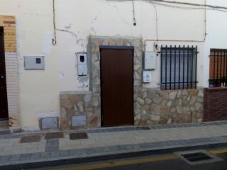 Casa adosada en C/ Fuencaliente