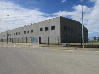 Nave industrial en C/ Pla de L`Estany, Cassà de la Selva (Girona)