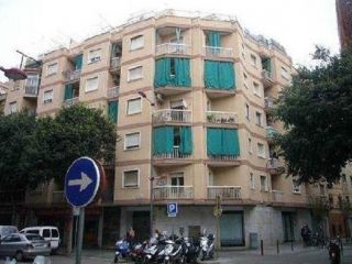 Local comercial en Av Torrente Gornal - El Hospitalet de Llobregat -